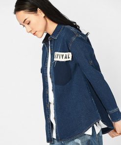 Alternative view of Áo sơmi nữ denim có túi ốp ngực